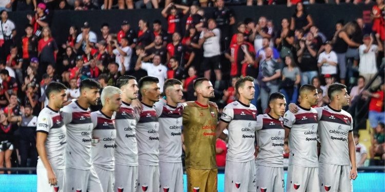 Colón y una campaña tapizada de empates que ahora lo obliga a ganar | Deportes