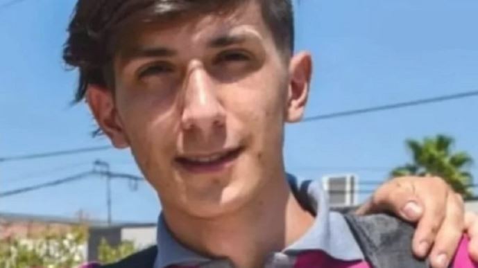 Conmoción en un colegio de Córdoba: un alumno se descompensó en una clase y murió | Nacionales