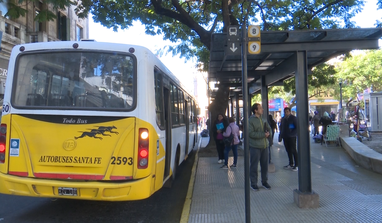 Nueva reunión para destrabar el conflicto del transporte público de pasajeros | Noticias