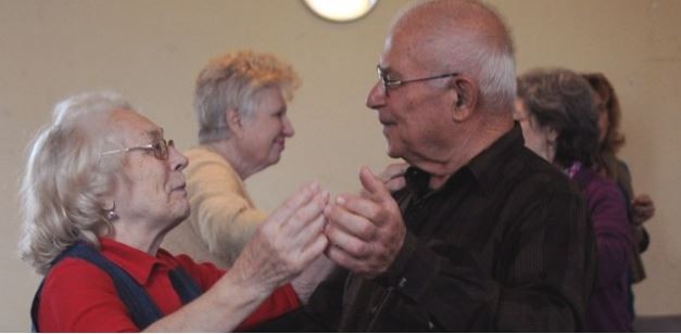 Uno de cada 6 adultos mayores sufre abuso y maltratos, según la OMS | Información General