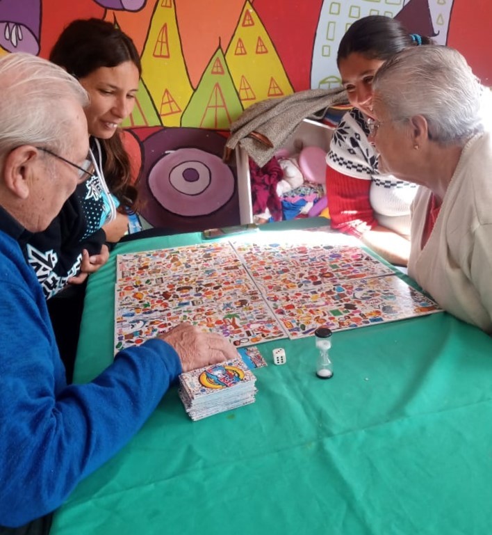 La Municipalidad impulsa acciones para concientizar sobre el buen trato a personas mayores | Noticias