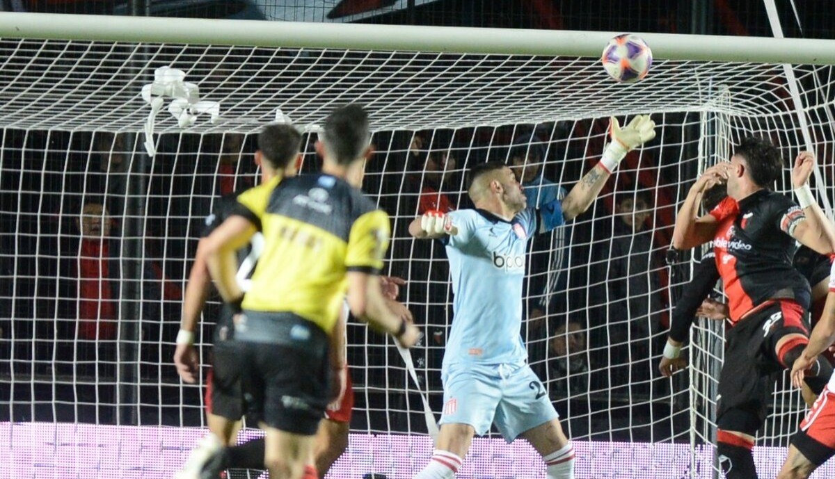 Video: Con la dupla Delgado - Garcés, Colón tuvo la mejor asistencia de la fecha 20 | Deportes