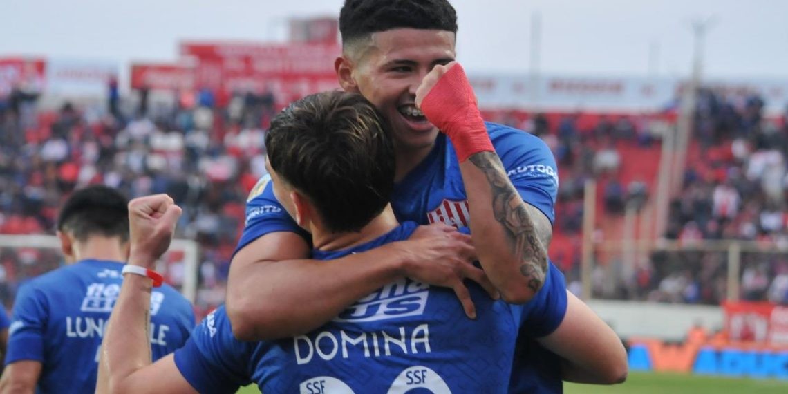 Unión goleó a Independiente en el 15 de Abril | Deportes