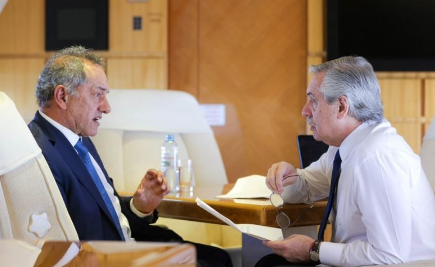 Alberto Fernández viajó a Brasil con Scioli y le agradeció por bajar su candidatura a presidente | Nacionales