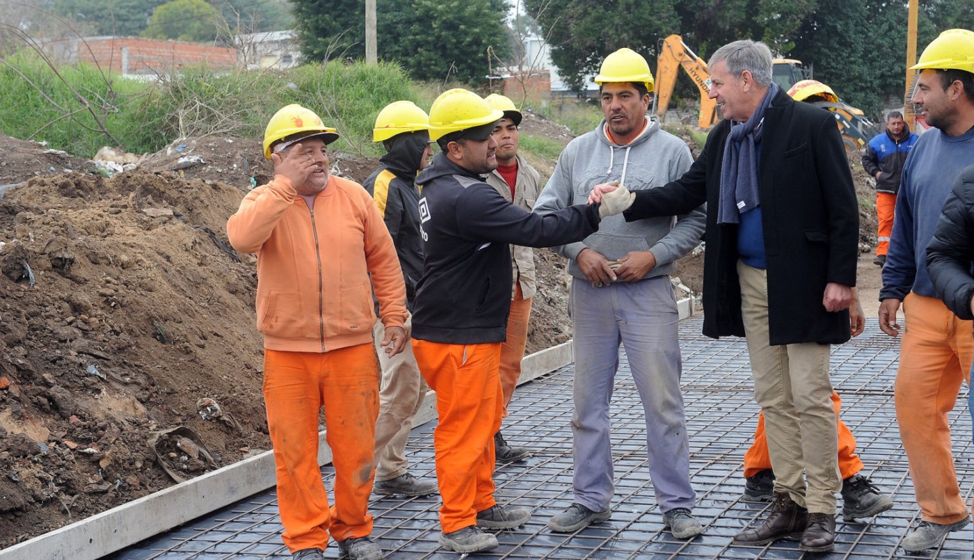 Las obras en barrio Los Hornos registran un avance cercano al 70% | Noticias