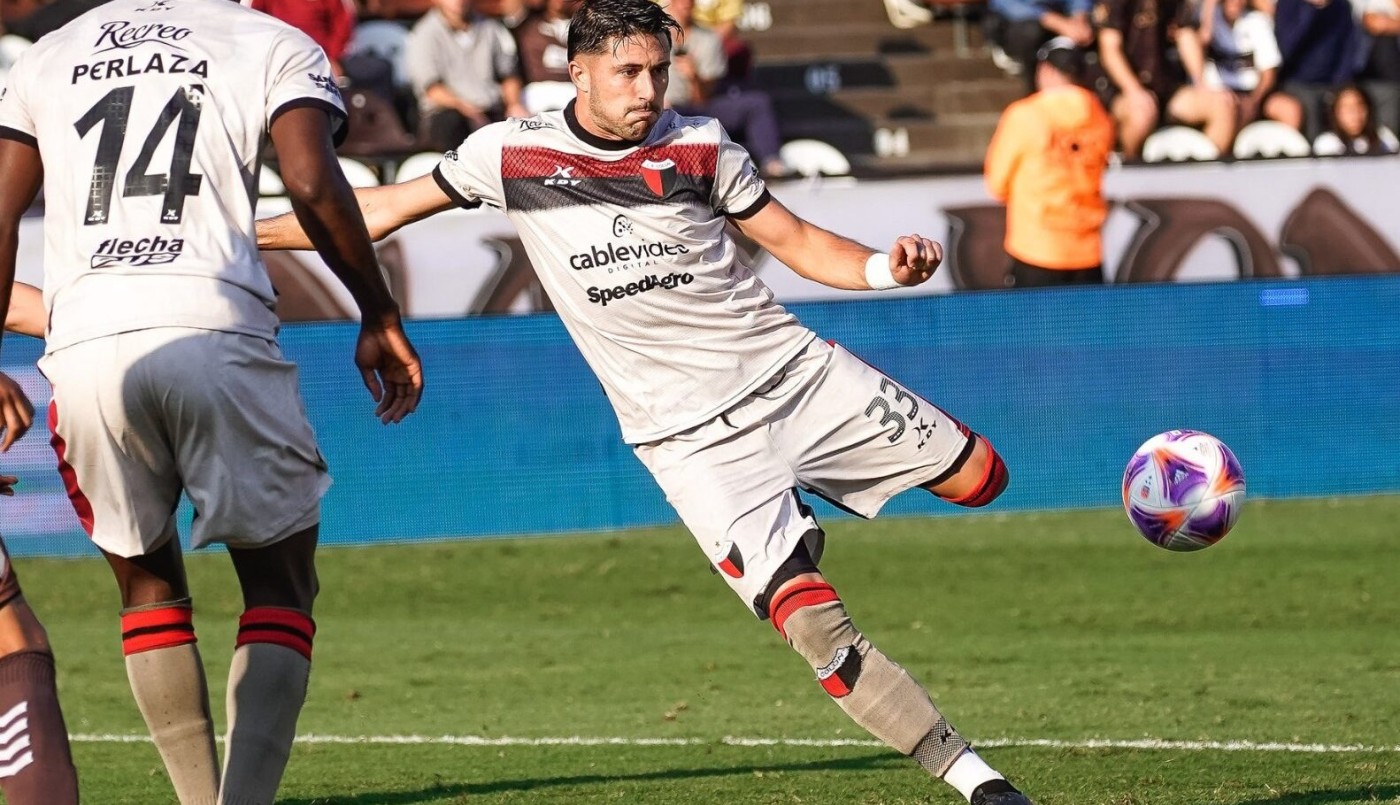 Facundo Garcés vive sus últimos días en Colón: activa la cláusula y emigra al exterior | Deportes