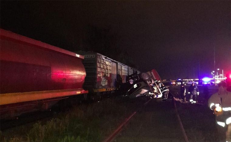 Un choque entre un tren y un camión dejó un muerto | Información General