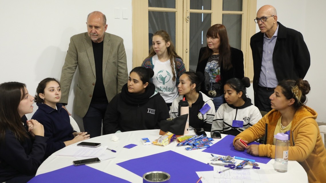 Omar Perotti participó del encuentro Scholas Ciudadanía | Noticias
