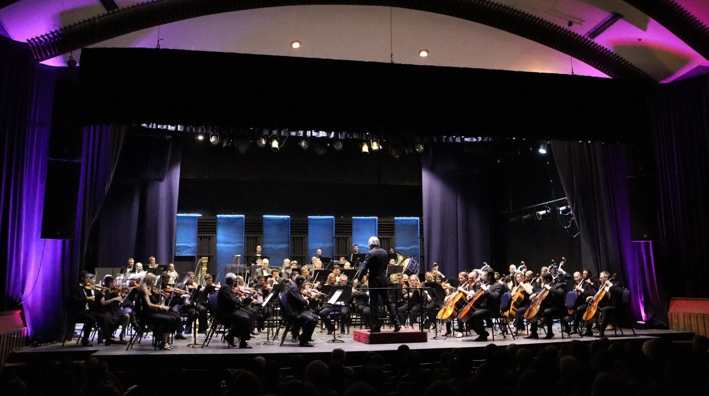 La Sinfónica santafesina abrió una convocatoria a jóvenes artistas | Información General