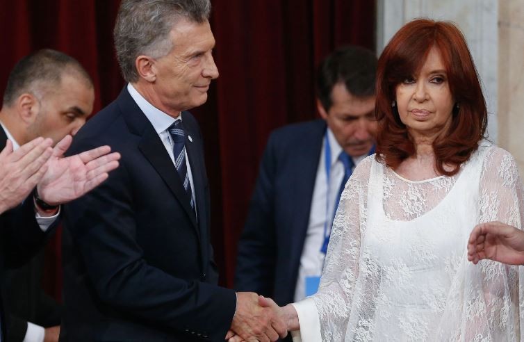 Tras otra carta de Cristina Kirchner, escaló la pelea con Macri: "Usted es muy mentiroso ingeniero" | Nacionales