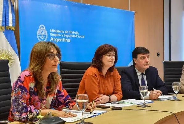 Se reúne el Consejo del Salario: la CGT y la CTA negocian una propuesta en común | Nacionales