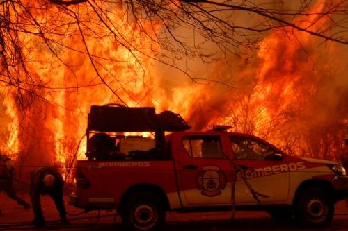 Córdoba: delincuentes les robaron a los bomberos mientras intentaban apagar el fuego en el Uritorco | Nacionales