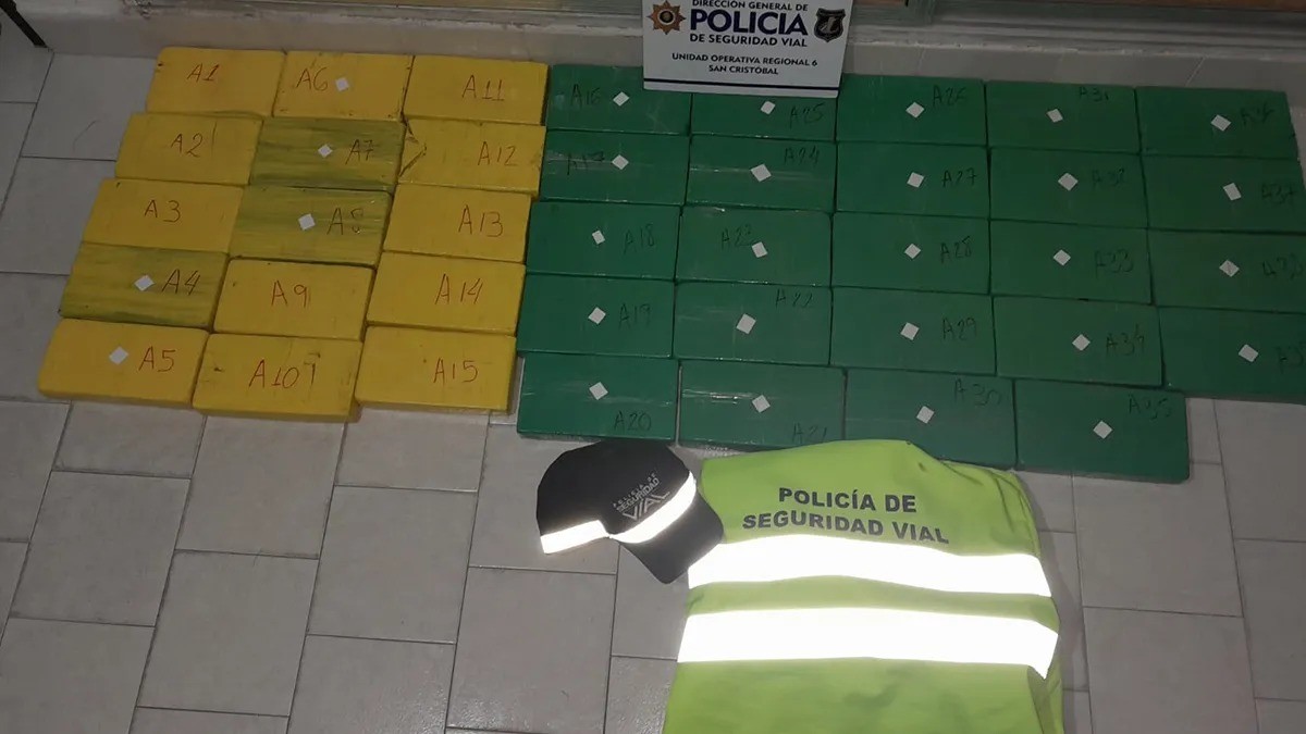 San Cristóbal: se negaron a parar en un control policial y los detuvieron con 41 kilos de cocaína | Noticias