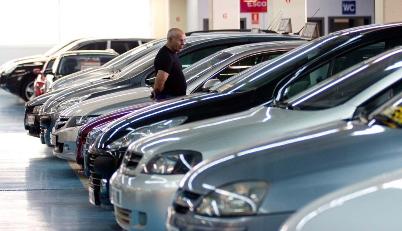 Por el aumento del dólar, se incrementa el valor de los automóviles | Nacionales