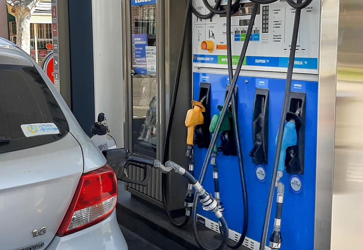 Combustibles: YPF también subió 12,5% los precios y no habrá más aumentos hasta el 31 de octubre | Nacionales