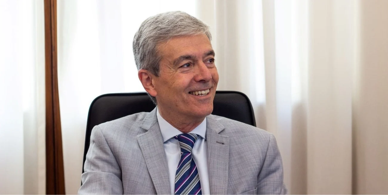 Agosto sobre el no pago del bono de Massa: "La provincia tiene una actualización de salarios que permite compensar la inflación" | Noticias