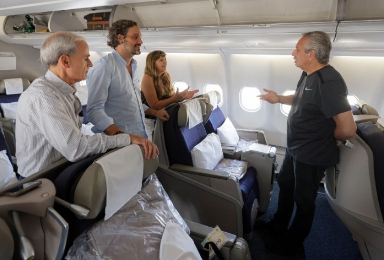 Alberto Fernández partió hacia la India para asistir a su última Cumbre del G20 como Presidente | Nacionales