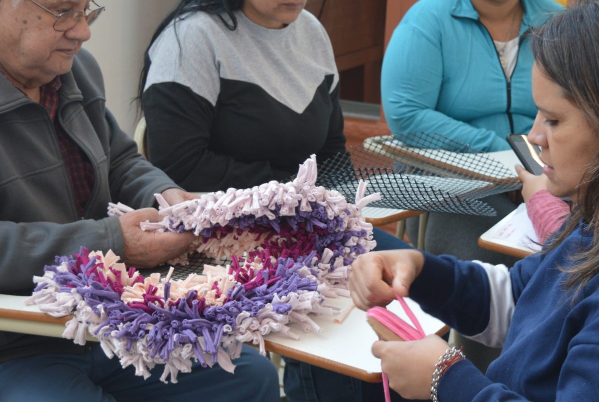 Construcción de vínculos solidarios en los Jardines Municipales | Información General