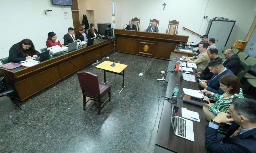 Reparación millonaria: proxenetas deben pagar $50.000.000 a dos de sus víctimas de trata | Nacionales