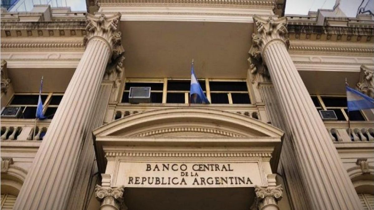 El BCRA reglamentó autorización para que adolescentes de 13 a 17 años puedan invertir en Fondos Comunes | Nacionales