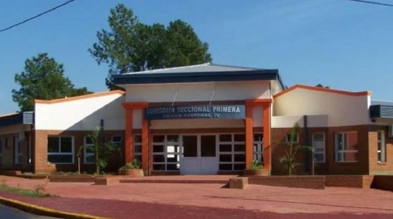 Una mujer ató a su hija y la golpeó con un palo de escoba | Nacionales