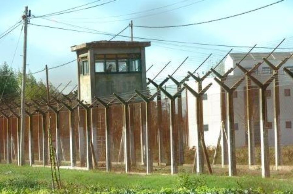 Un preso de la cárcel de Las FLores sufrió graves quemaduras | Noticias