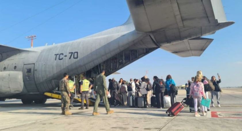 Los primeros argentinos repatriados desde Israel llegarán a Ezeiza el domingo por la mañana | Nacionales
