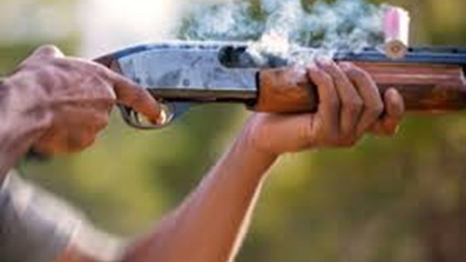 Un hombre hirió de un escopetazo a un niño que jugaba al futbol en Rosario porque "molestaba" | Noticias