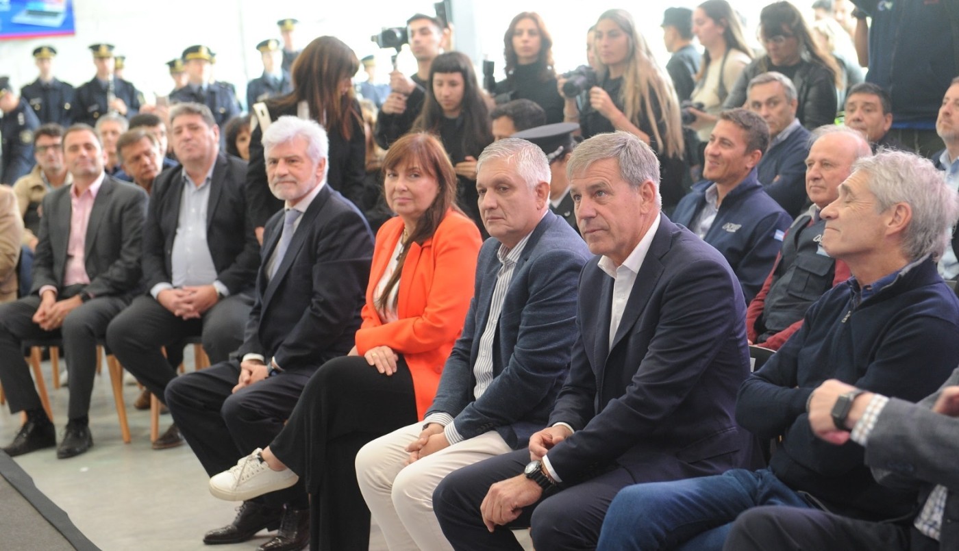 Jatón destacó la “jerarquización del Aeropuerto” de Sauce Viejo | Información General