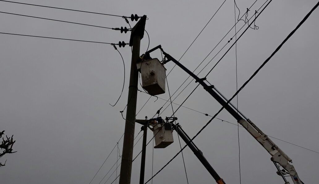 Cortes de luz complican la jornada electoral en algunas zonas de Santa Fe | Información General