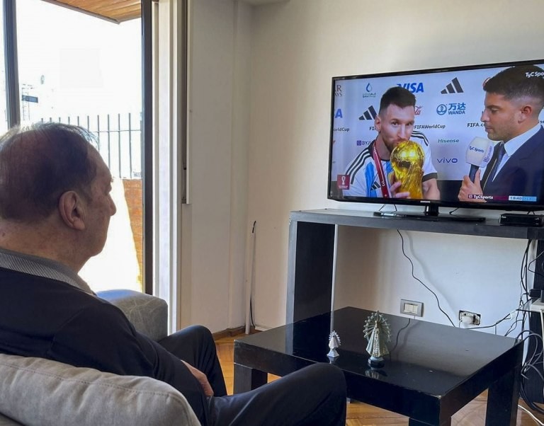 La revelación del hermano de Bilardo: "Cuando Messi hace un gol, Carlos se ríe y dice ´qué bien juega este´" | Deportes