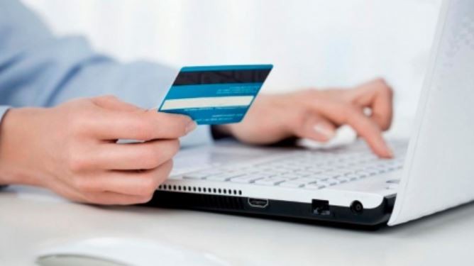 Aumentan el costo de refinanciar saldos en la tarjeta de crédito | Información General