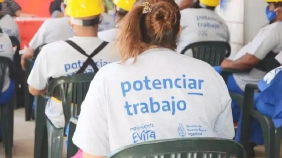 Potenciar Trabajo: más de mil titulares fueron suspendidos por registrar viajes al exterior | Noticias