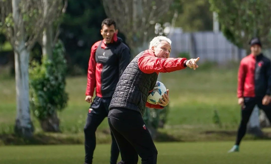 Colón: ante Banfield, Damonte piensa en repetir la alineación de su debut | Deportes