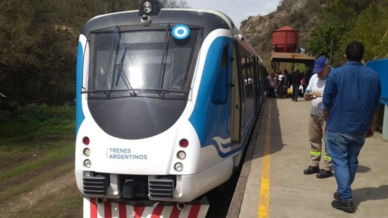 Córdoba: después de 50 años, volvió a circular el Tren de las Sierras | Información General
