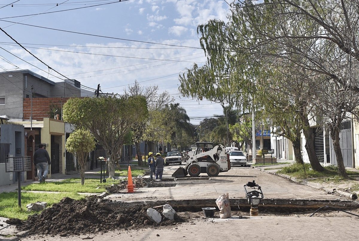 Trabajos de fumigación, bacheo, iluminación y drenaje urbano previstos para este martes 14 de noviembre | Noticias