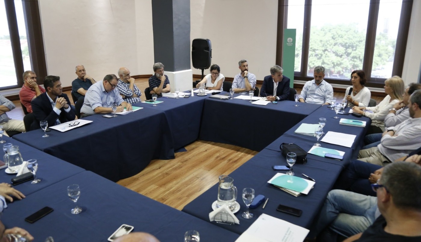 Los equipos de Jatón y Poletti se reunieron por la situación hídrica | Información General