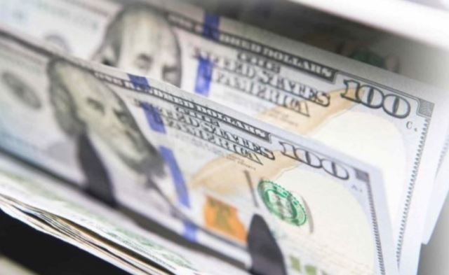 Golpe al dólar tarjeta: aumento de percepciones de AFIP | Nacionales