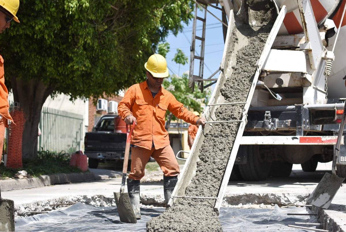 Trabajos de fumigación, bacheo, iluminación y drenaje urbano previstos para este viernes 24 de noviembre | Noticias