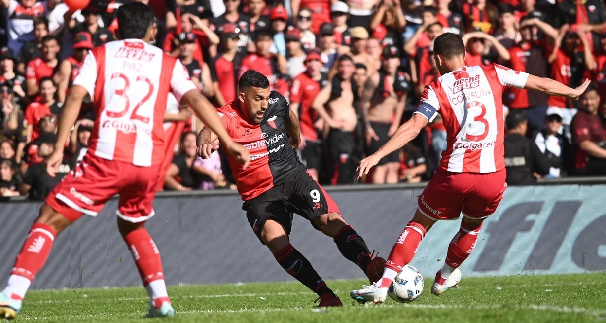 Unión y Colón se juegan la permanencia en un sábado no apto para cardíacos | Deportes