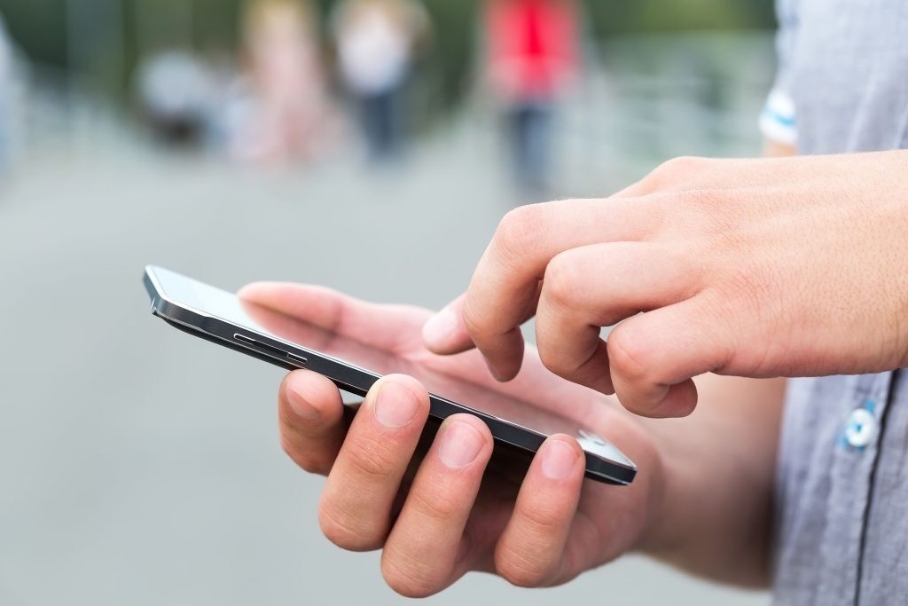 Anularon el DNU que declaró "servicio esencial" a las telecomunicaciones: empresas podrán fijar precios libremente | Nacionales