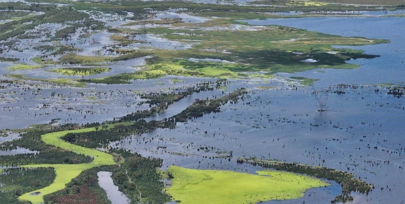 Afirman que llegó el pico de la crecida y no habría repuntes hasta mediados de enero | Información General