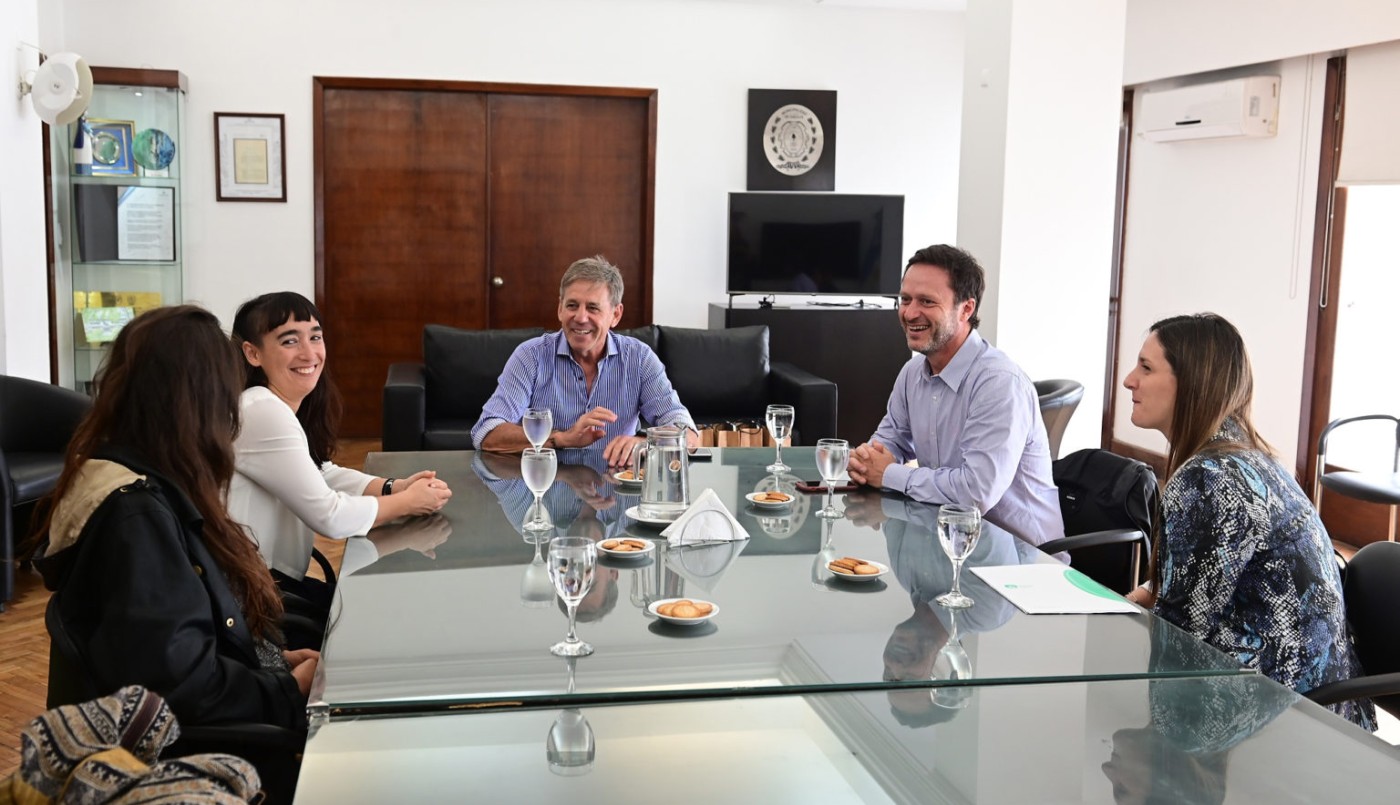 Jatón realizó un balance sobre las acciones de cooperación internacional con Gran Poitiers | Noticias