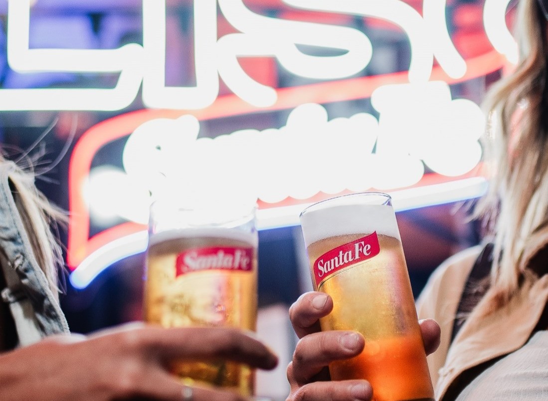 Cerveza Santa Fe festejó el Día del Liso y anunció promociones durante diciembre | Contenido patrocinado