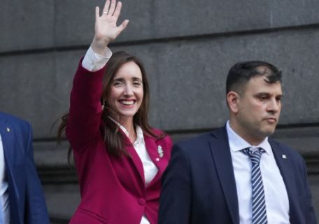 Villarruel reúne a los jefes de bloque para definir las autoridades de la Cámara | Nacionales