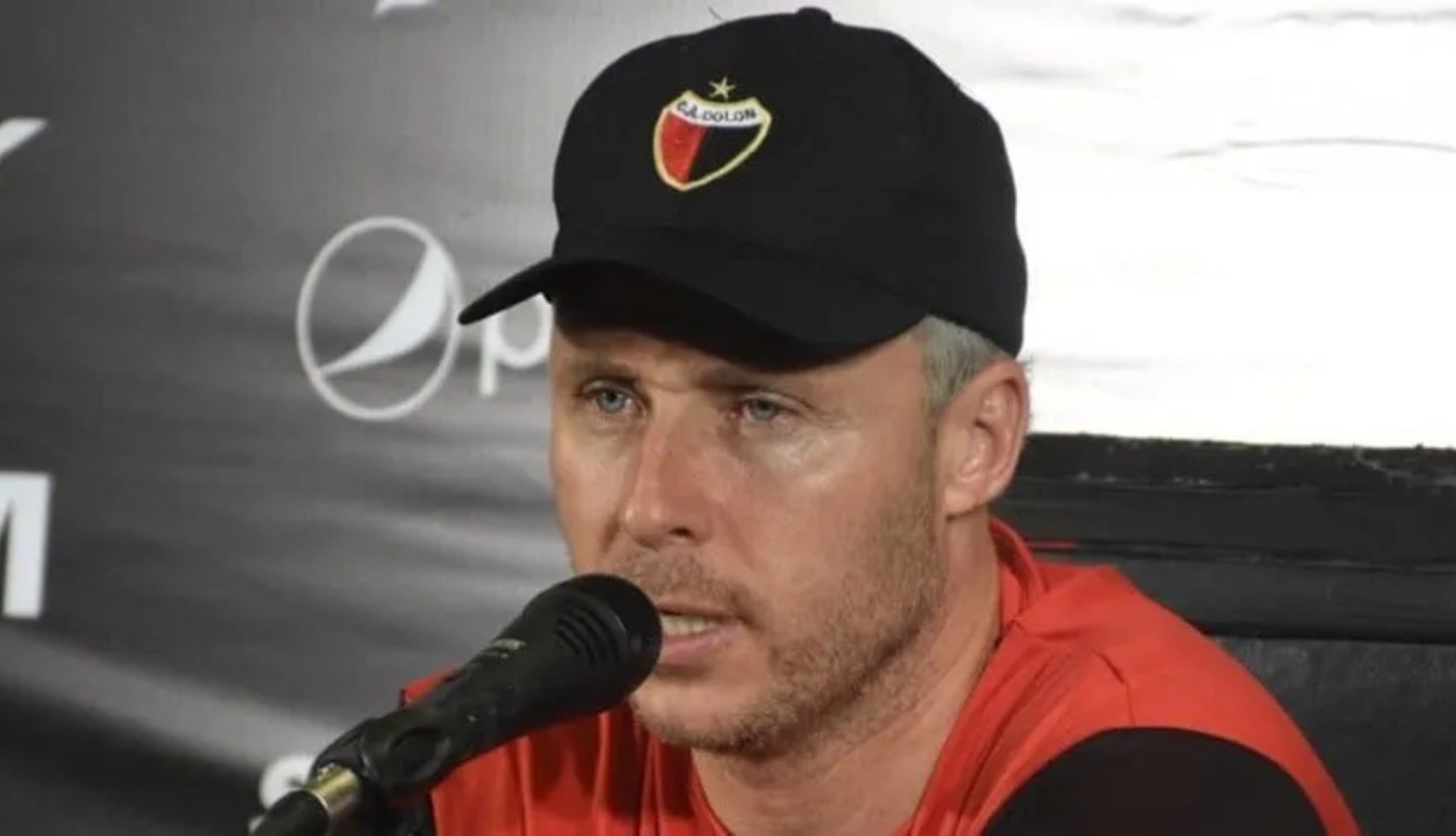 Damonte dejó de ser entrenador de Colón de manera formal | Deportes