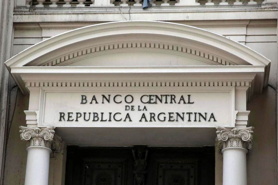 Con el objetivo de acumular reservas, el Gobierno busca financiamiento internacional | Nacionales