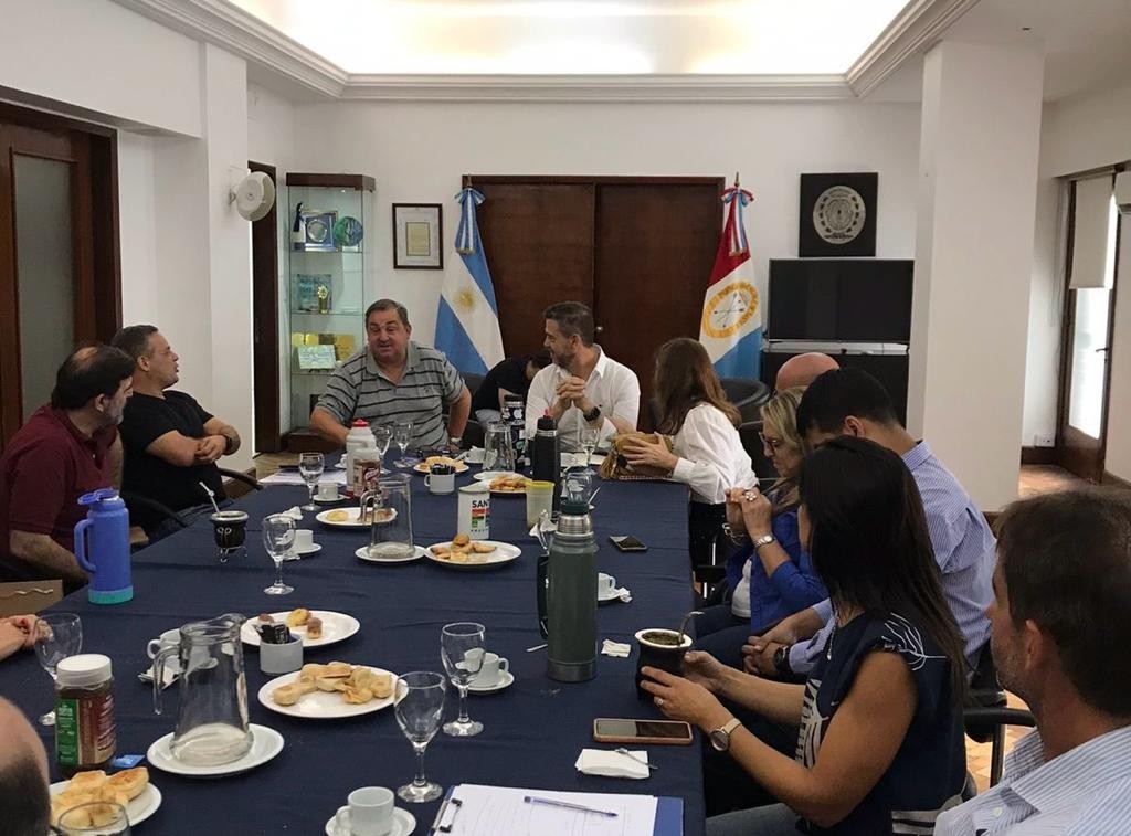 Poletti se reunió con los concejales del interbloque Unidos para Cambiar Santa Fe para tratar la crisis del transporte | Información General