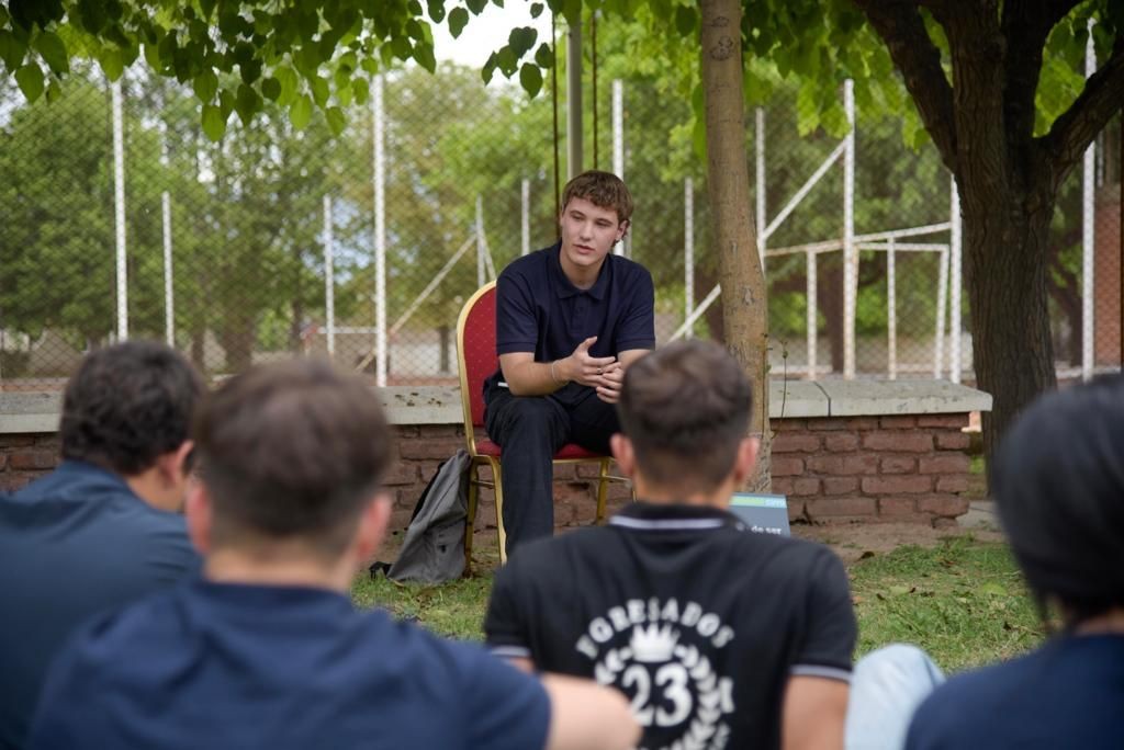 Una plataforma creada por jóvenes de 17 años le da voz a la salud mental | Salud