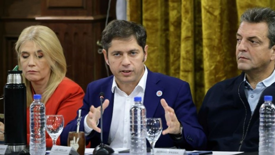 Kicillof, Massa, Máximo Kirchner lideraron una cumbre del PJ bonaerense en rechazo al DNU | Nacionales